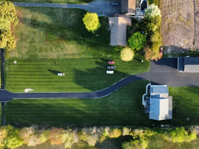 Asphalt Paving Service Image